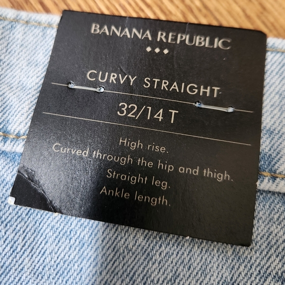 Banana Republic Petites sz 25P Black Rinse Mid-Rise Flare